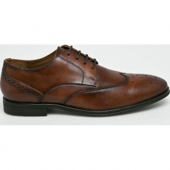 S. Oliver - Półbuty. Eleganckie półbuty męskie marki Guess Jeans. W wyprzedaży za 229.90 zł.