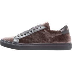 Antony Morato Sneakersy niskie anthracite. Buty sportowe na co dzień męskie marki Antony Morato. W wyprzedaży za 463.20 zł.