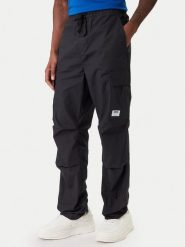 HUGO Spodnie materiałowe Gadic242 50545643 Czarny Relaxed Fit. Czarne spodnie na co dzień męskie Hugo, bez wzorów, z bawełny. Za 599.99 zł.