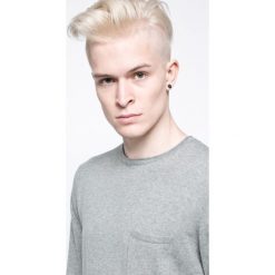 Lee - Sweter. Szare swetry męskie Lee, bez wzorów, z bawełny, bez kołnierzyka, bez ramiączek. W wyprzedaży za 79.90 zł.