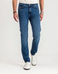 Spodnie Męskie Jeansowe Mustang Vegas Slim Denim Blue 1015043 5000 702, W31 L34. Niebieskie eleganckie spodnie męskie Mustang, bez wzorów, z bawełny, eleganckie. Za 219.99 zł.