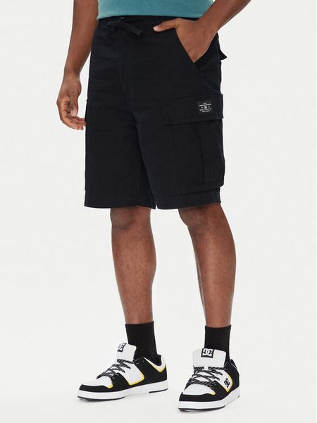 DC Shoes Szorty materiałowe Tundra ADYWS03086 Czarny Regular Fit. Czarne szorty męskie DC Shoes, bez wzorów, z bawełny. Za 199.99 zł.