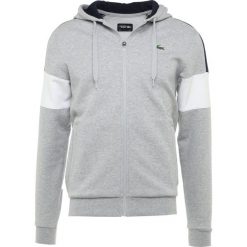 Lacoste Sport Bluza rozpinana silver chine/navy blue/white. Szare bluzy bez kaptura męskie Lacoste Sport, z bawełny. Za 459.00 zł.
