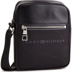 Saszetka TOMMY HILFIGER - Urban Novelty Mini Reporter AM0AM04248 002. Saszetki męskie Tommy Hilfiger. Za 349.00 zł.