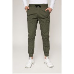 Jack & Jones - Spodnie. Spodnie na co dzień męskie Jack & Jones. W wyprzedaży za 99.90 zł.