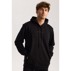 Męska bluza dresowa Rough Radical Cotton Active Hoodie Men. Czarne bluzy nierozpinane męskie ROUGH RADICAL, m, bez wzorów, z dresówki, casualowe, bez ramiączek, bez kaptura. W wyprzedaży za 161.42 zł.