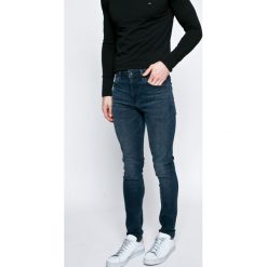 Pepe Jeans - Jeansy. Jeansy męskie marki Pepe Jeans. W wyprzedaży za 219.90 zł.
