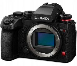 Panasonic Lumix S1IIE Body. Bezlusterkowce PANASONIC. Za 12,710.99 zł.