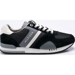 Tommy Hilfiger - Buty. Buty sportowe na co dzień męskie marki Guess Jeans. W wyprzedaży za 319.90 zł.
