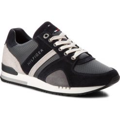 Sneakersy TOMMY HILFIGER - New Iconic Casual Runner FM0FM01640 Midnight 403. Niebieskie buty sportowe na co dzień męskie Tommy Hilfiger, z materiału, casualowe. W wyprzedaży za 359.00 zł.