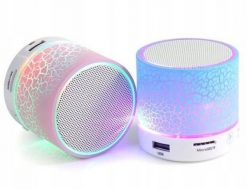 Głośnik przenośny głośnik bt biały 3 W. Białe głośniki przenośne NoName. Za 45.99 zł.