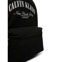 Plecak Calvin Klein. Czarne plecaki męskie Calvin Klein, bez wzorów. Za 369.99 zł.