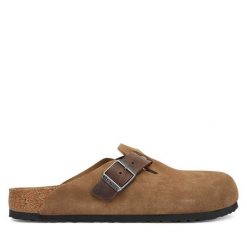 Klapki Birkenstock. Brązowe klapki i japonki męskie Birkenstock, bez wzorów. Za 639.99 zł.