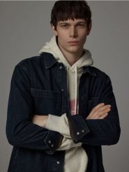 Bluza z nadrukiem - jasnoszary. Szare bluzy nierozpinane męskie Reserved, l, bez wzorów, z bawełny, bez ramiączek, bez kaptura. Za 149.99 zł.