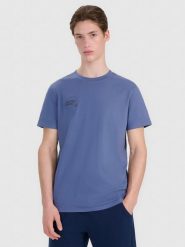 4F T-shirt regular z nadrukiem męski - granatowy S. Niebieskie t-shirty sportowe męskie 4f, m, bez wzorów, z bawełny, klasyczne, bez ramiączek. Za 59.99 zł.