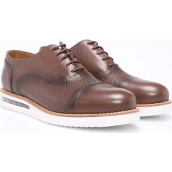 Trussardi Jeans - Półbuty. Codzienne półbuty męskie TRUSSARDI JEANS. W wyprzedaży za 539.90 zł.