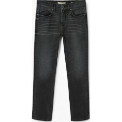 Mango Man - Jeansy Bob3. Czarne jeansy męskie Mango Man, z bawełny. Za 139.90 zł.