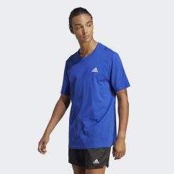 Koszulka sportowa męska adidas Essentials. Niebieskie t-shirty sportowe męskie ADIDAS, l, bez wzorów, sportowe, bez ramiączek. Za 96.00 zł.
