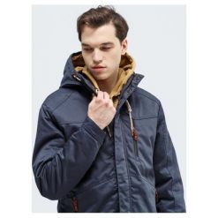 Feewear Kurtka Kerst , szary, rozmiar M. Szare kurtki męskie Feewear, na zimę, m, bez wzorów, z materiału, klasyczne, bez ramiączek, z kapturem. Za 299.99 zł.
