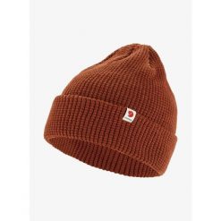 Czapka zimowa Fjallraven Tab Hat - autumn leaf. Czerwone czapki męskie Fjällräven, na zimę, bez wzorów, sportowe. Za 140.99 zł.