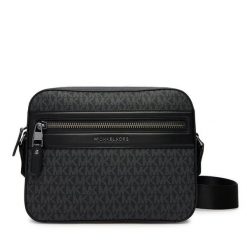 Saszetka MICHAEL Michael Kors. Czarne saszetki męskie MICHAEL Michael Kors, bez wzorów, małe. Za 1,009.00 zł.