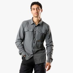 Koszula → turystyka → męska → Swedemount → Lofoten Hiking Shirt. Zielone koszule męskie SWEDEMOUNT, m, bez wzorów, bez kołnierzyka, bez ramiączek. Za 199.99 zł.