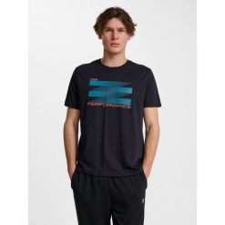 Koszulka Hummel Pulse Graphic. Czarne t-shirty sportowe męskie HUMMEL, bez wzorów, sportowe, bez ramiączek. Za 147.00 zł.