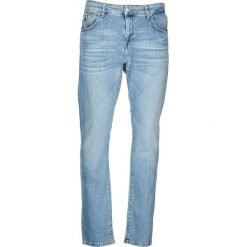 Dżinsy "Joshua" - Regular Waist - w kolorze błękitnym. Niebieskie jeansy męskie Denim Special, z aplikacjami, klasyczne. W wyprzedaży za 159.95 zł.