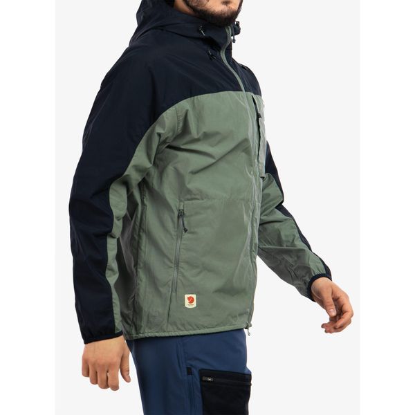 Kurtka outdoor męska Fjallraven High Coast Wind Jacket. Zielone kurtki męskie Fjällräven, m, bez wzorów, bez kaptura, outdoorowe. Za 702.99 zł.