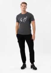 T-shirt z printem T-STARDUST. Szare t-shirty męskie Volcano, l, bez wzorów, z bawełny, bez kołnierzyka, bez ramiączek. Za 59.99 zł.