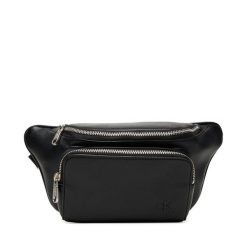 Saszetka nerka Calvin Klein. Czarne saszetki męskie Calvin Klein, bez wzorów, małe. Za 259.99 zł.