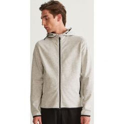 Bluza z kapturem - Jasny szar. Bluzy nierozpinane męskie marki Reserved. Za 119.99 zł.