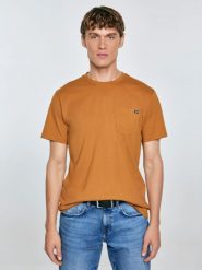 Koszulka męska z kieszonką brązowa Carbon 802. Brązowe t-shirty męskie Big Star, l, z aplikacjami, z bawełny, bez kołnierzyka, bez ramiączek. W wyprzedaży za 99.99 zł.