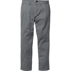 Spodnie chino Regular Fit bonprix dymny szary. Szare eleganckie spodnie męskie bonprix, klasyczne. Za 74.99 zł.