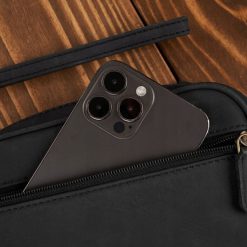 Paolo Peruzzi Saszetka męska skórzana do ręki vintage czarna T-129-HBL. Czarne saszetki męskie Paolo Peruzzi, bez wzorów. Za 181.27 zł.