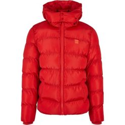Męska Kurtka Puchowa Z Kapturem. Czerwone kurtki męskie Urban Classics, m, bez wzorów, z puchu, sportowe, bez ramiączek, z kapturem. Za 286.99 zł.