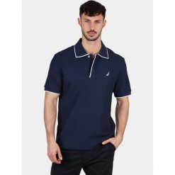 Koszulka polo męska Nautica Drazen. Niebieskie koszulki polo męskie Nautica, l, bez wzorów, sportowe, bez kołnierzyka, bez ramiączek. Za 299.00 zł.