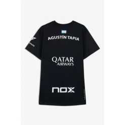 Koszulka Nox Czarna, krótki rękaw, sportowy styl. Czarne t-shirty sportowe męskie nox, bez wzorów, z poliesteru, sportowe, bez ramiączek. Za 275.50 zł.