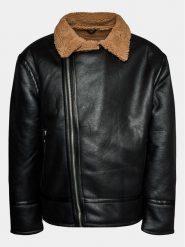 Redefined Rebel Kurtka z imitacji skóry 225095 Czarny Regular Fit. Czarne kurtki męskie Redefined Rebel, m, bez wzorów, ze skóry, bez ramiączek, bez kaptura. Za 739.99 zł.