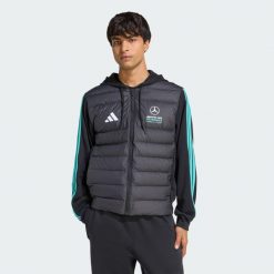 Kurtka Puchowa Mercedes-Amg Petronas Formula 1 Team Dna. Czarne kurtki męskie ADIDAS, bez wzorów, z puchu, bez ramiączek, bez kaptura. Za 569.00 zł.