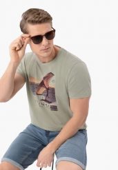 T-shirt z nadrukiem T-FOIL. T-shirty męskie Volcano, l, bez wzorów, z bawełny, bez kołnierzyka, bez ramiączek. Za 59.99 zł.