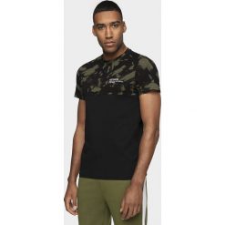 T-shirt męski TSM249 - khaki allover. Brązowe t-shirty męskie 4f, m, bez wzorów, bez kołnierzyka, bez ramiączek. Za 69.99 zł.