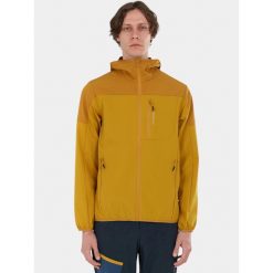 Kurtka softshell męska Fundango Alloy. Zielone kurtki softshell męskie Fundango, m, bez wzorów, z softshellu, z kapturem, trekkingowe. Za 459.90 zł.