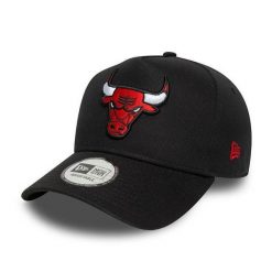 Czapka baseballowa Chicago Bulls Side Patch Eframe. Czarne czapki męskie New Era, bez wzorów. Za 164.00 zł.