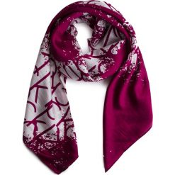 Chusta CALVIN KLEIN - Spray Print Foulard K60K605147 510. Szaliki męskie marki Calvin Klein. Za 269.00 zł.