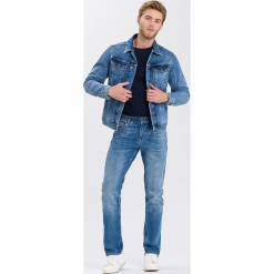 Dżinsy "Johnny" - Slim fit - w kolorze niebieskim. Niebieskie jeansy męskie Cross Jeans, z aplikacjami. W wyprzedaży za 136.95 zł.