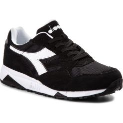 Sneakersy DIADORA - N902 S 501.173290 01 80013 Black. Czarne buty sportowe na co dzień męskie Diadora, z materiału, eleganckie. W wyprzedaży za 269.00 zł.