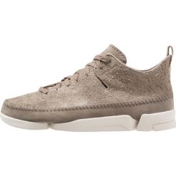 Clarks Originals TRIGENIC FLEX Sneakersy niskie grey. Szare buty sportowe na co dzień męskie Clarks Originals, z gumy. Za 669.00 zł.