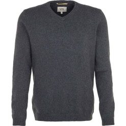 Sweter w kolorze oliwkowo-szarym. Brązowe swetry męskie Camel Active, bez wzorów, ze skóry, bez kołnierzyka, bez ramiączek. W wyprzedaży za 175.95 zł.