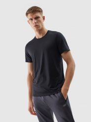 4F Koszulka treningowa regular z materiału z recyklingu męska - głęboka czerń M. Czarne t-shirty męskie 4f, m, bez wzorów, z dzianiny, bez kołnierzyka, bez ramiączek. W wyprzedaży za 39.99 zł.